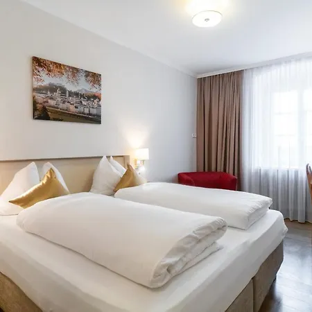 Cityhotel Trumer Stube Hotel 3*
