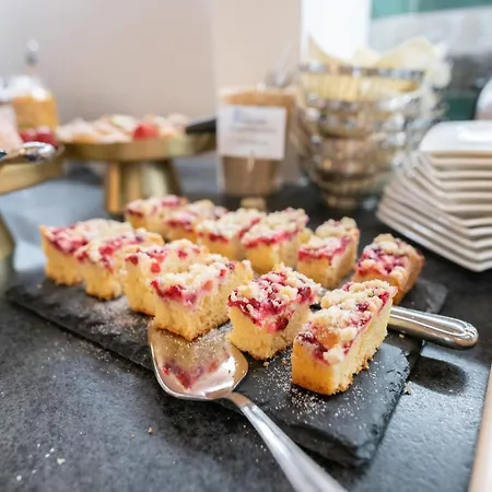 シティホテル トゥルマーストゥーブ 3* ザルツブルク